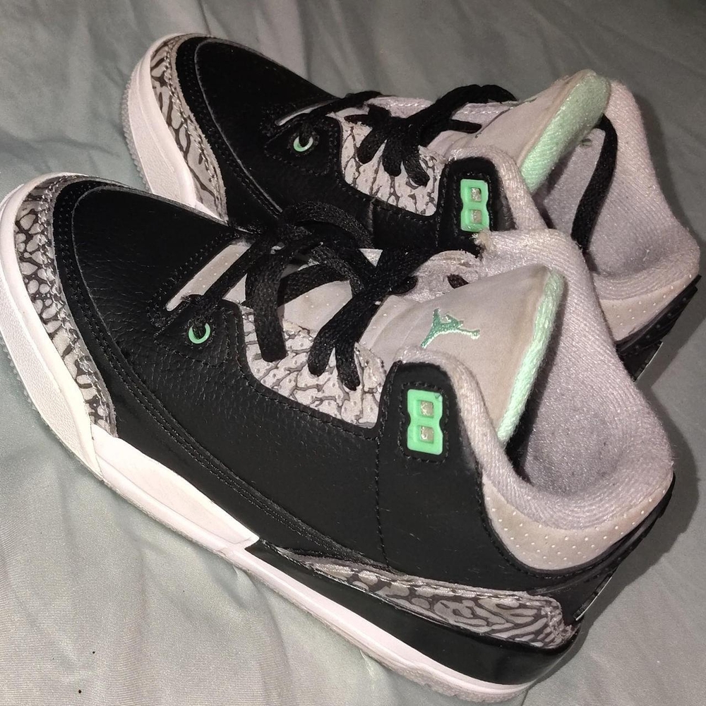 Jordan Kids Black and Mint Sneakers